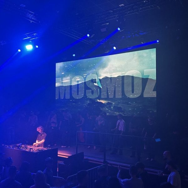 20250228_233534494_iOS